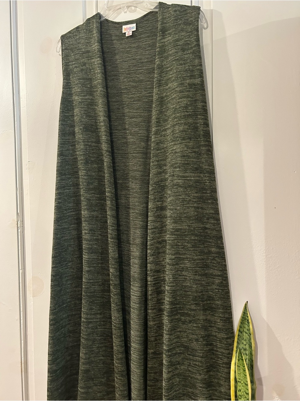 Sleeveless Open Front Maxi Vest in Heathered Olive Green